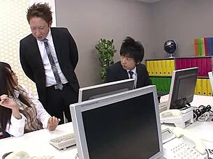 want some naughty bisexual bdsm instructions with toys?