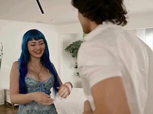 ติดใจ Jewelz Blue ก้นใหญ่หลังเดทร้อนแรง