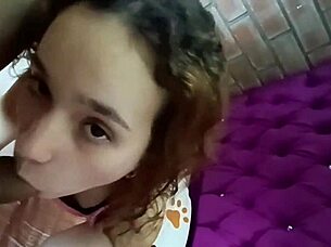 follando el co�o de mi hermanastra con la punta de mi polla -porno en espanol