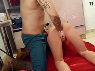 Novinha Takes It In The Ass In Bathroom