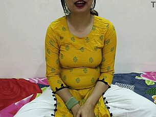 the neighbor accompanying me at home ate all my delicious pussy