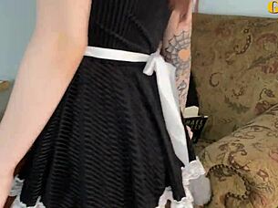 the sloppy cleaning girl polishes the landlord's big dick with her mouth, getting slapped and wet