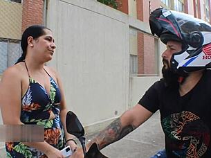 stranger pays for ride with big fuck and dirty talk