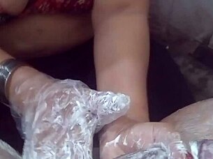 Oh Wow, Nurse Helps Patient Extract Cum and Swallows It in Hospital Blowjob!