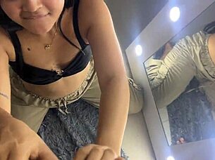 La Novia De Mi Mejor Amigo Entra A Mi Cuarto A Chuparme La Verga