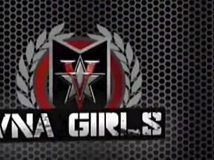 Thick Mature Betty Buttplug Takes A Big Dick Up Her Pussy Bareback