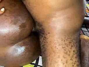 Does the agbo seller scream while getting banged by street boy?