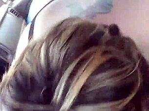 Bbw wife liz gives blowjob on roadside