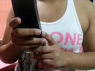 Will Mrs Spicy Make Herself Cum as a Married Wife?