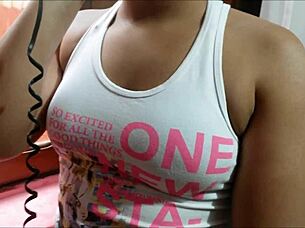 Will Mrs Spicy Make Herself Cum as a Married Wife?