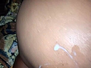 मिल्फ ट्रेनर की वर्कआउट डॉगी स्टाइल चुदाई में बदल गई मिल्फ डॉगी