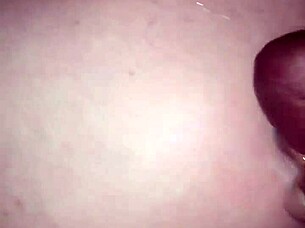 Jack Off On Her Booty!