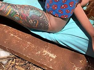 My Stepmom Comes Home Tired and I Fuck Her Ass with Sex Toys