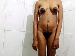 Watch this sweet teen 18+ finger her tight pussy?