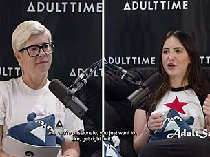 Chatting with cute Jane Wilde