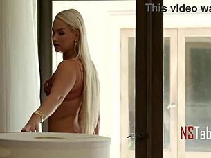 Asian Step Sis Deep In Erotic Tribbing