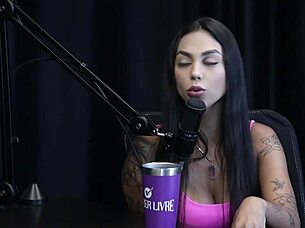 Bisexual Cuckold Patterns With Tantra And Blowjobs On The Woman