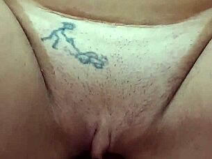 Real atendimento turns wild with mature milf's big ass and tits!