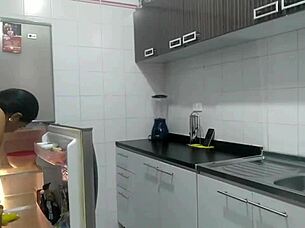 UY COMO SE VE DE RICO ESE PEPINO QUIERES LICK AND SUCK TOGETHER IN HOT HOMEMADE ACTION!