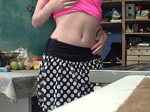 Hairdresser Shares Intense Solo Masturbation Video