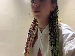 uhh, crazy public cumwalk and blowjob in shoppin’ mall toilet