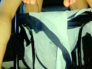 Vecina 18 loves cock as long as you pay for her nails.