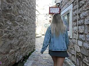 Romantic walk with vibrator in my pussy 😏