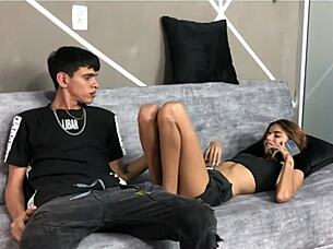 Nevlastní mámy čarodějnické svádění vede k Venus a Juanovu halloweenskému setkání