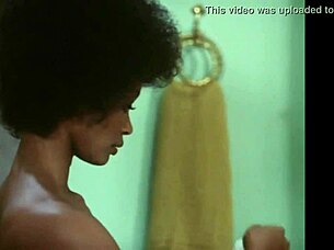 Lesbian foursome in the sun, who wants to dive into these wet pussies?