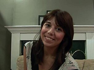 you like my wet cunt, amateur nympho with toys