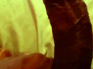 built9 needs a white bottom who loves monster cocks.