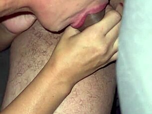 Belinha πήρε τρία χύσια στο στόμα από άντρα της σε τρελή μέρα