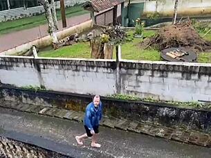 The bricklayer got excited seeing the boss's wife in short clothes. He just didn't know she was in heat.