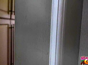 Teen milf's kiss turns hardcore cumshot