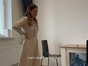 Can Stepmother Resist Fucking Stepson Without Panties? Creampie POV Close-Up Action