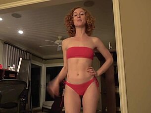 chica shows off her big ass in red bikini