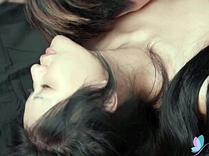 Chinese Girl Xianerai Enjoys Wild Sex with Hard Cock in Steamy Action