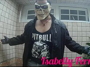 eu e o leo skull in crossdressing adventure