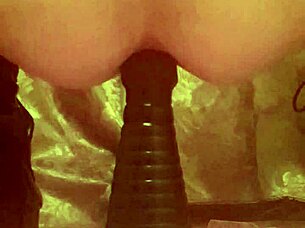 I flashed cock to muslim girl outdoors and fucked her on chair