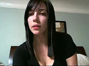 Jelena Jensen playing with big tits 😍