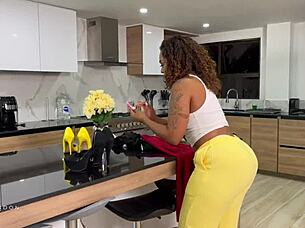 catching latina maid carla morelli fucking