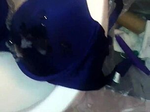 Step sister in 40dd bra receives cumshot