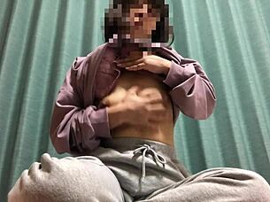 i show off my wet pussy masturbation