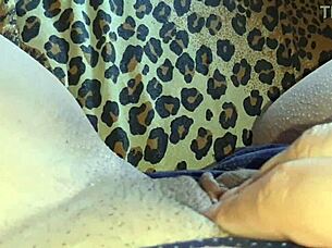 stepsister's by the fan, i'm stroking my big clit secretly 😈