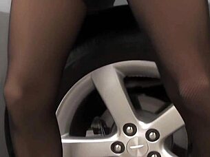 I, Madelyn Marie, wanna do my man right with big tits and anal fingering, but oops, mommy style in fishnets!