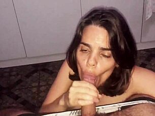 Midnight blowjob so intense!