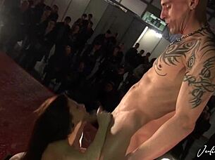 Aris Dark Follando En Público Con Su Tremendo Culazo!