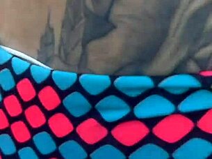 i found a prostitute and got a blowjob in the vacant lot!