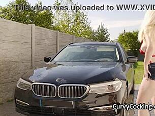 Titty fucking my big tit girlfriend. She cleans the car hard!