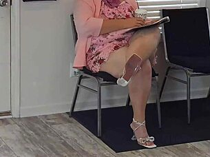 office milf secretary creampied in upskirt! 😳